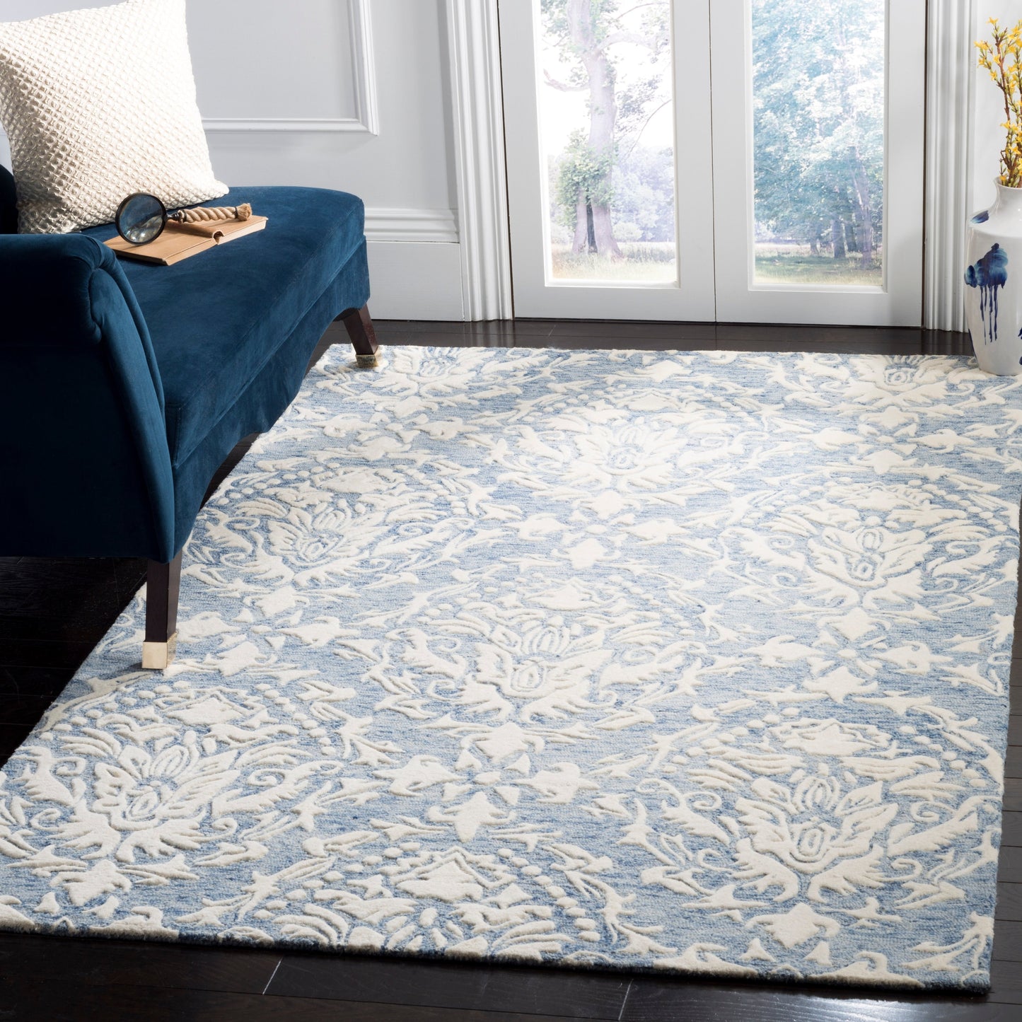 Tapis moderne en laine florale fait main SAFAVIEH Blossom Ambroisine