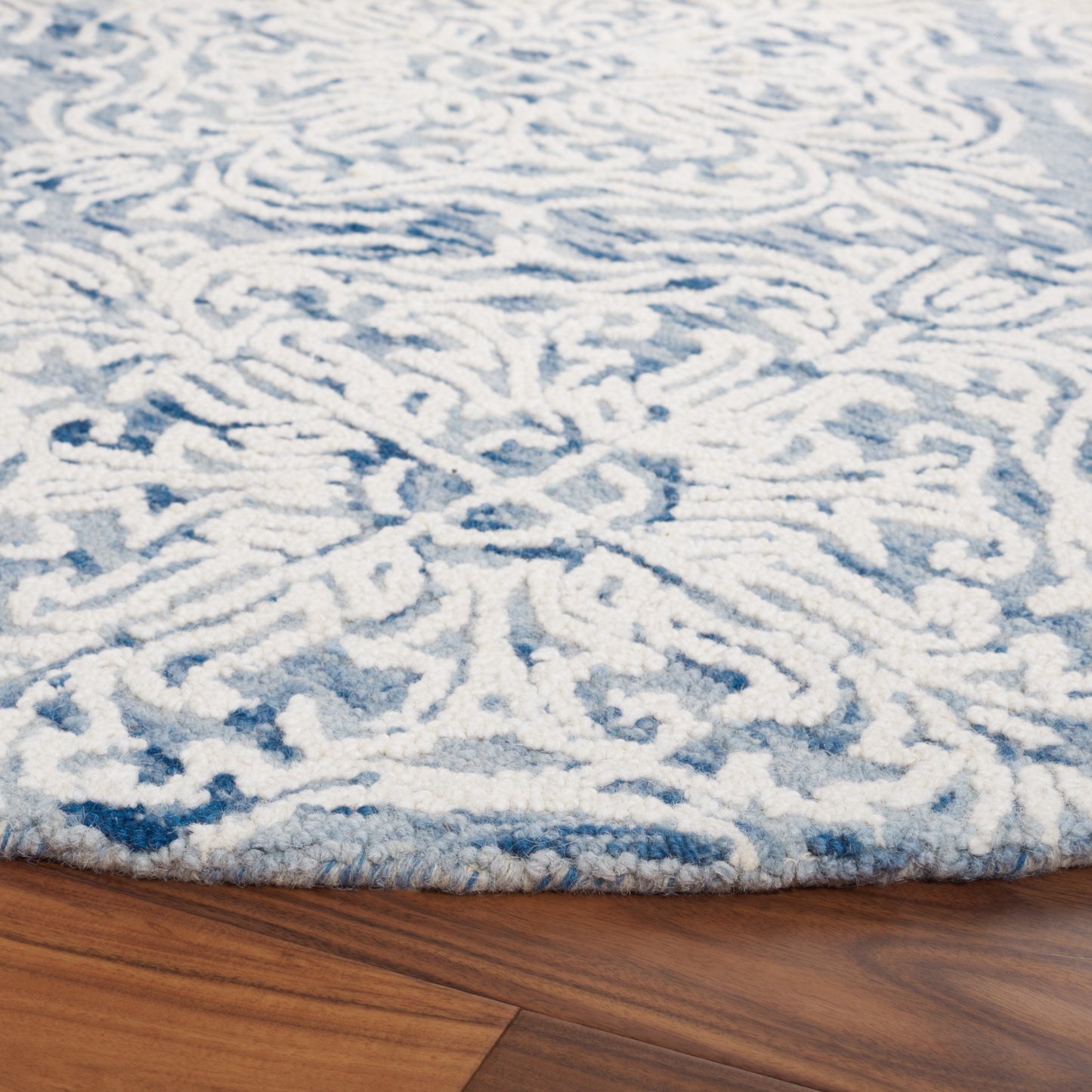Tapis moderne en laine florale SAFAVIEH fait main Blossom Gertrida