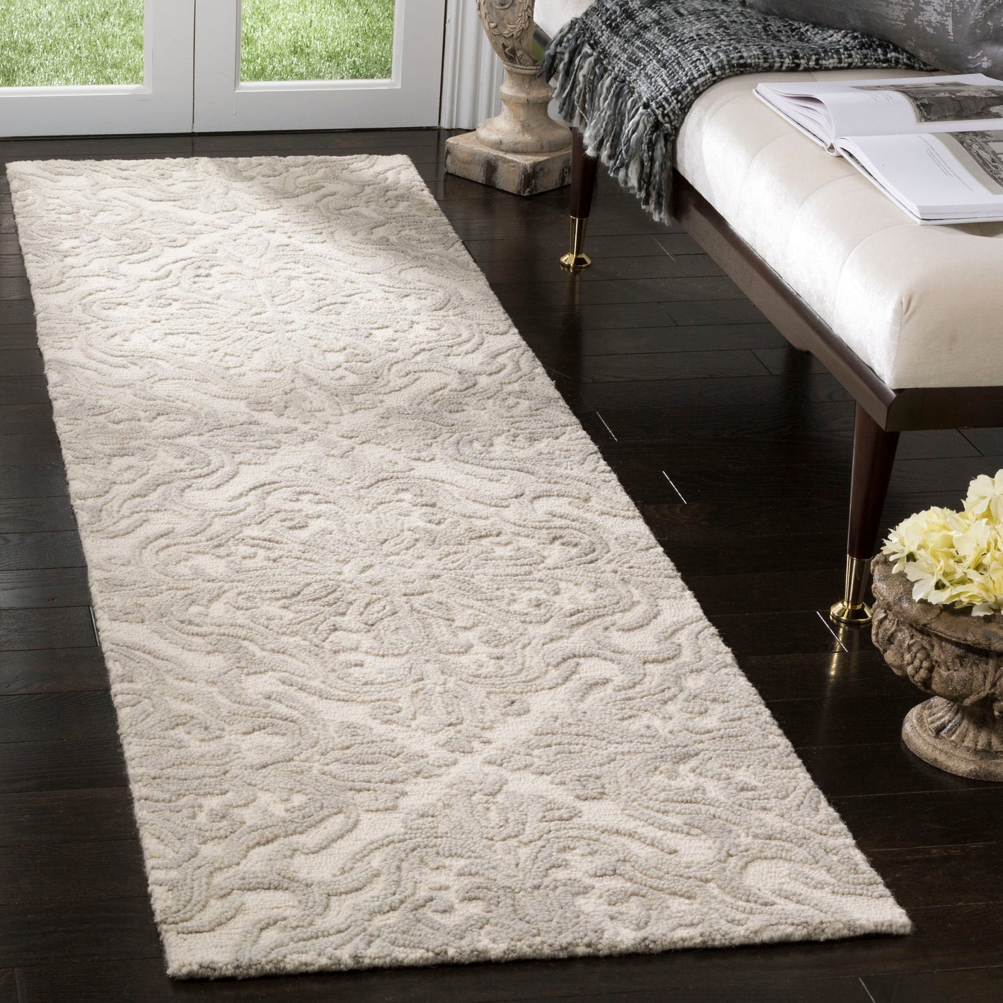 Tapis moderne en laine florale SAFAVIEH fait main Blossom Gertrida