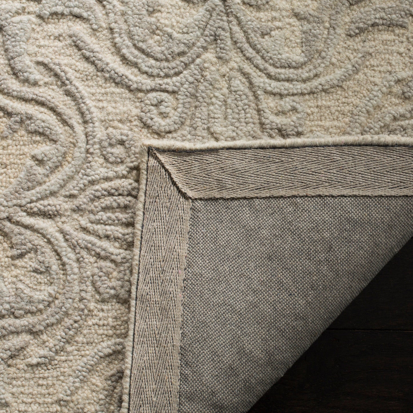 Tapis moderne en laine florale SAFAVIEH fait main Blossom Gertrida