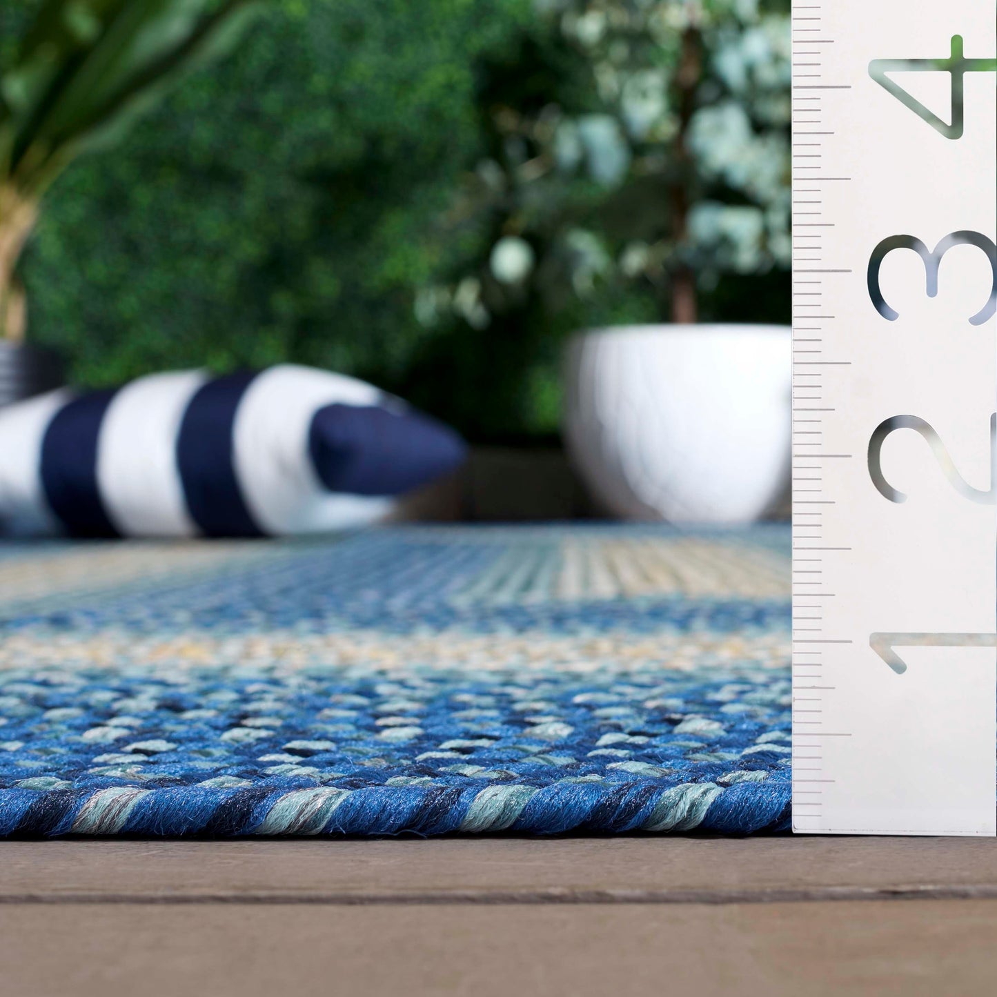 Tapis de campagne Kita tressé fait main SAFAVIEH