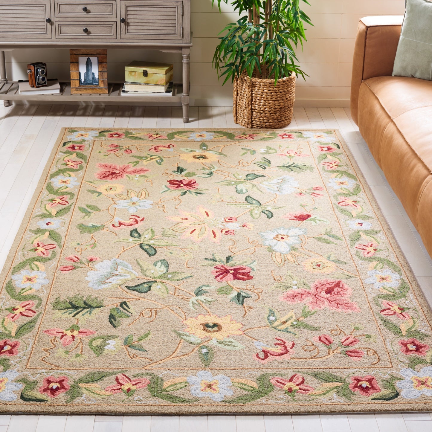 Tapis en laine SAFAVIEH fait main Chelsea Yauhenia à motif floral de style campagnard français
