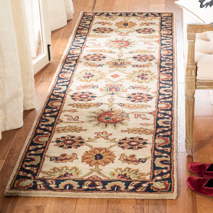 Tapis oriental traditionnel en laine fait main SAFAVIEH Juliya