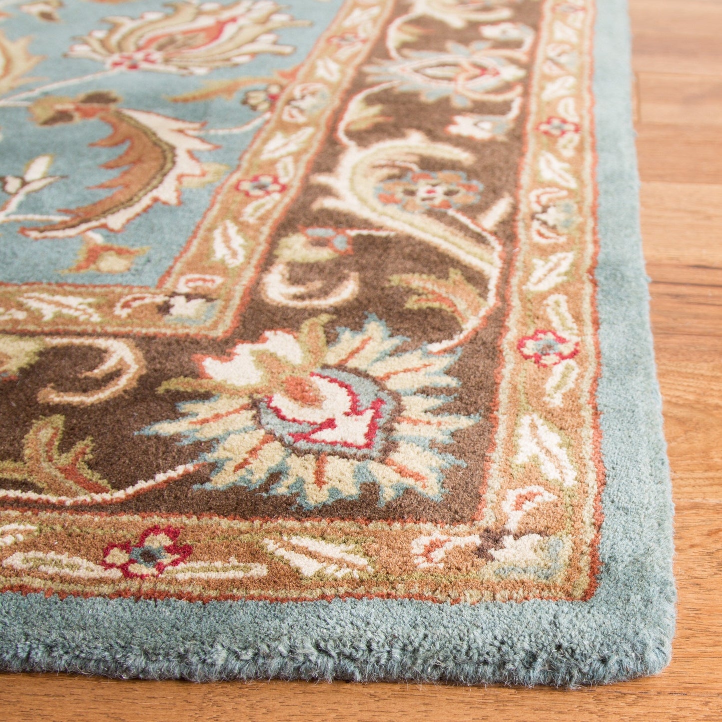 Tapis oriental traditionnel en laine fait main SAFAVIEH Heritage Full Bloom