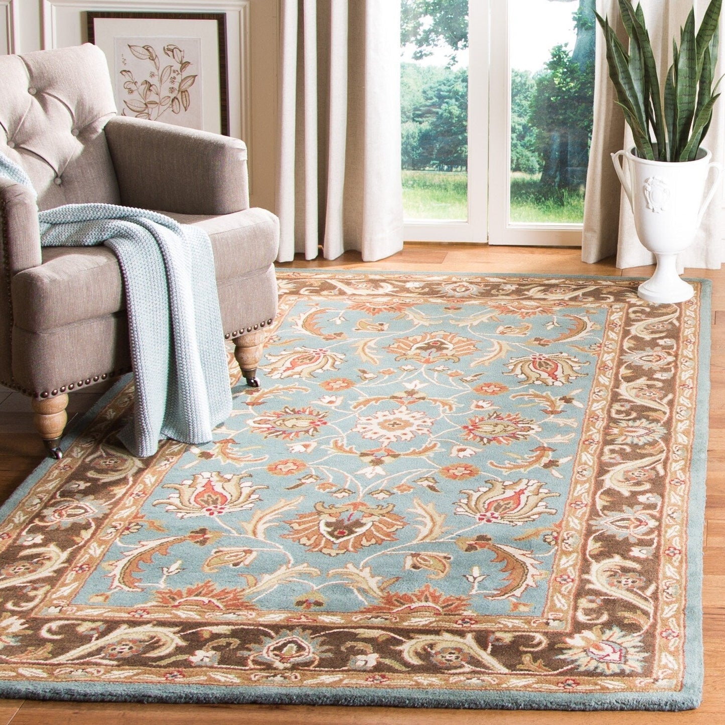 Tapis oriental traditionnel en laine fait main SAFAVIEH Heritage Full Bloom