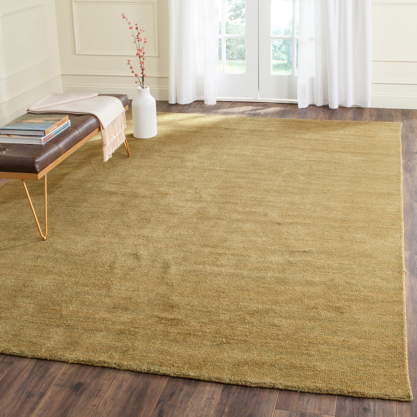 Tapis moderne en laine fait main SAFAVIEH avec bordure en palmier de l'Himalaya