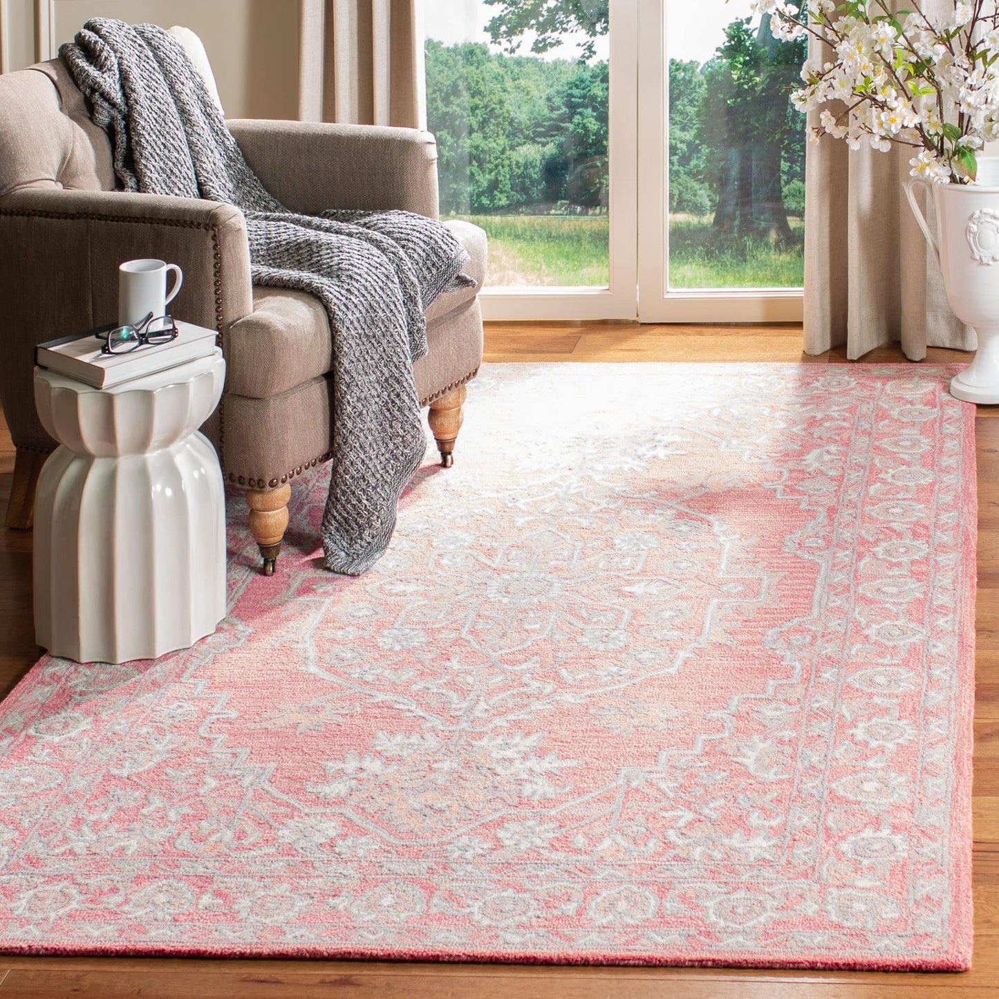 Tapis en laine Torbjorg fait main en micro-boucles SAFAVIEH