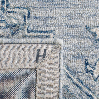 Tapis en laine Torbjorg fait main en micro-boucles SAFAVIEH