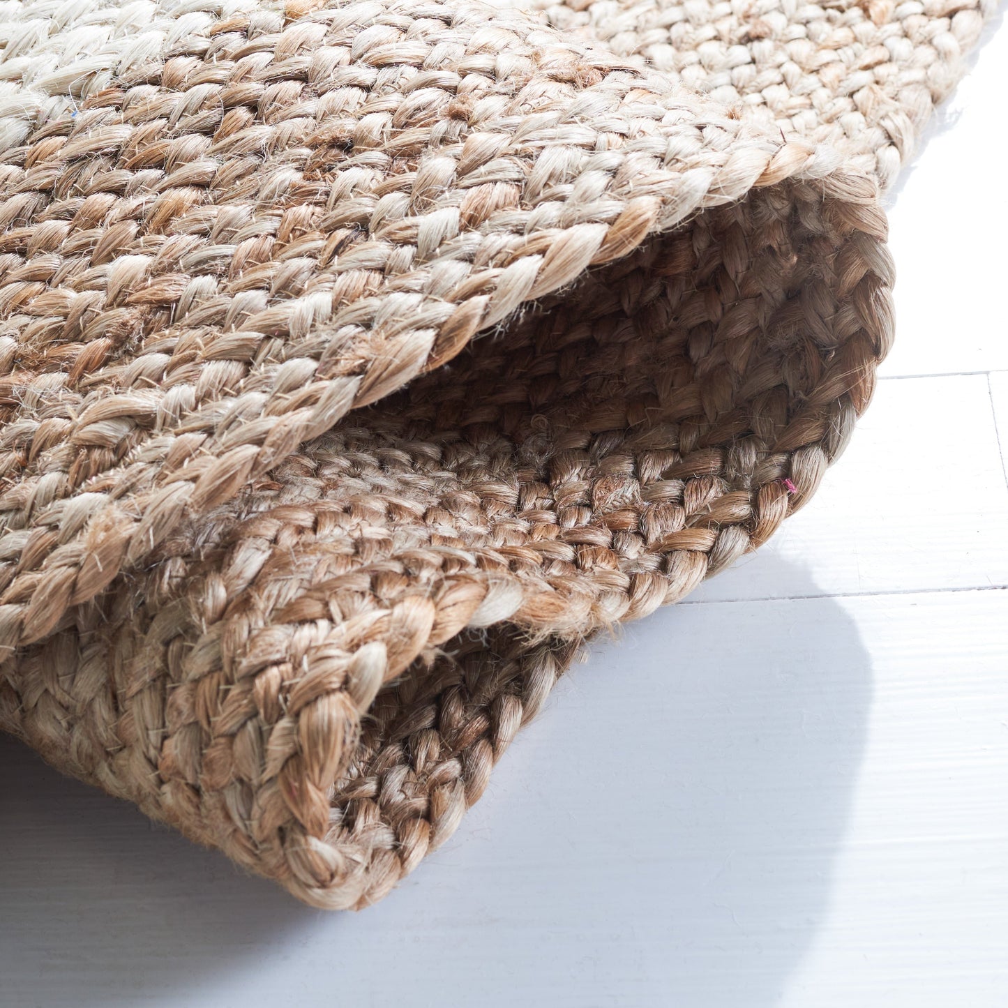 Tapis rond en jute à bordure Jolette en fibres naturelles fait main SAFAVIEH