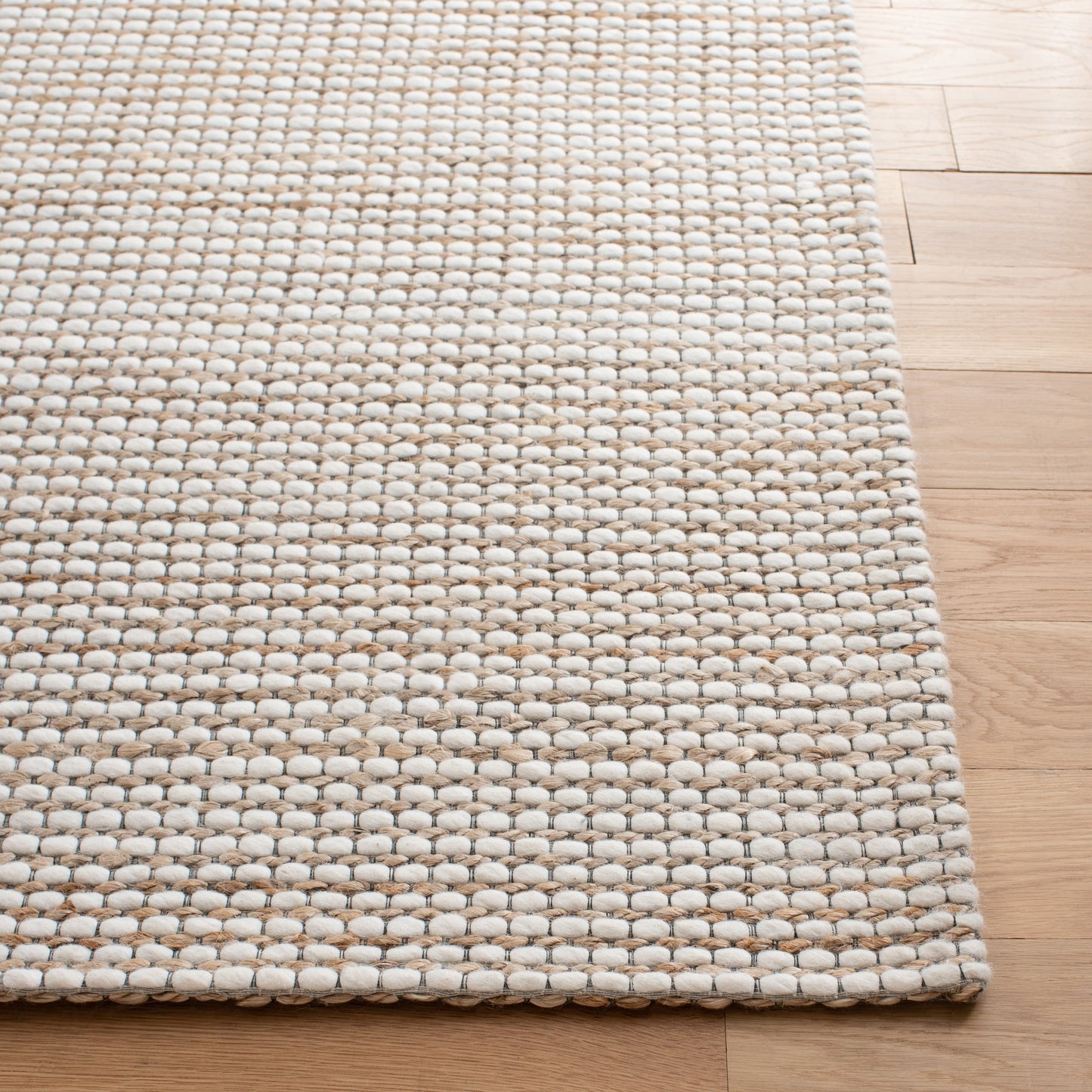 Tapis SAFAVIEH fait main en fibre naturelle Yareli jute et laine.