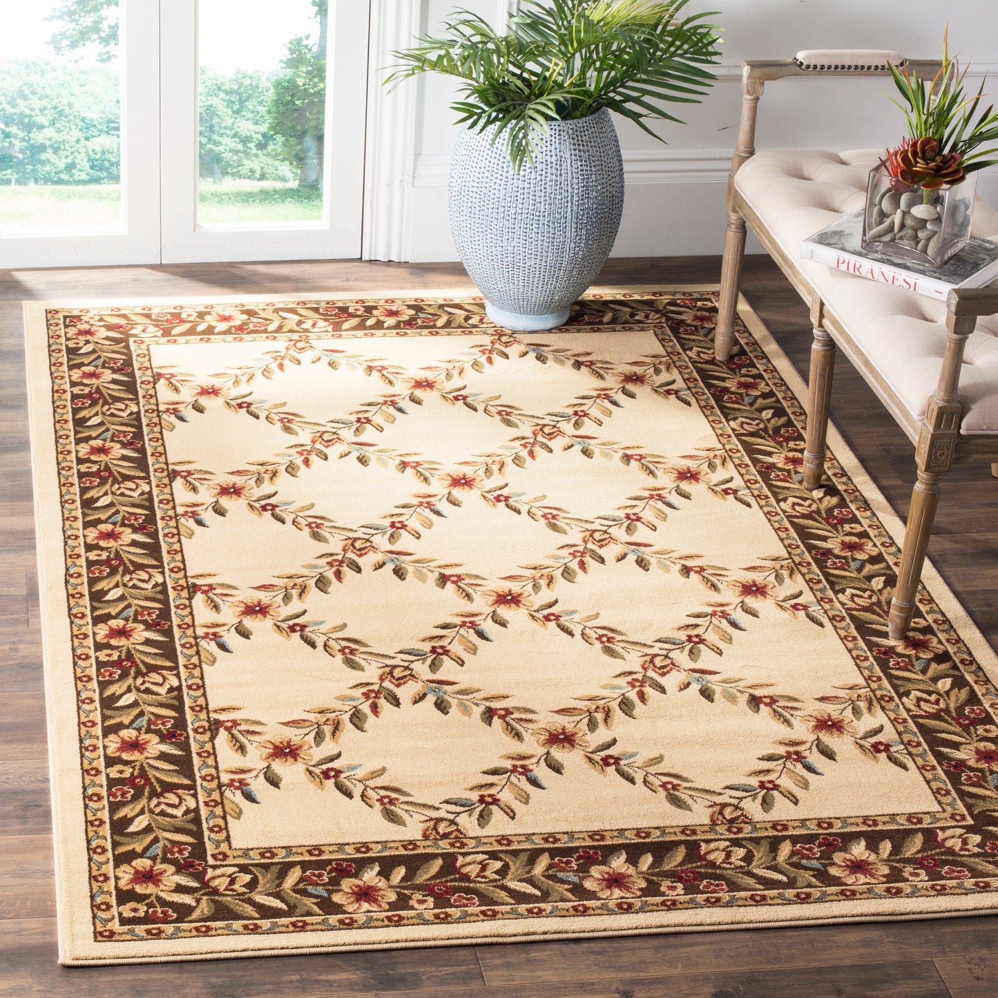Tapis traditionnel oriental en treillis SAFAVIEH Lyndhurst Arenda