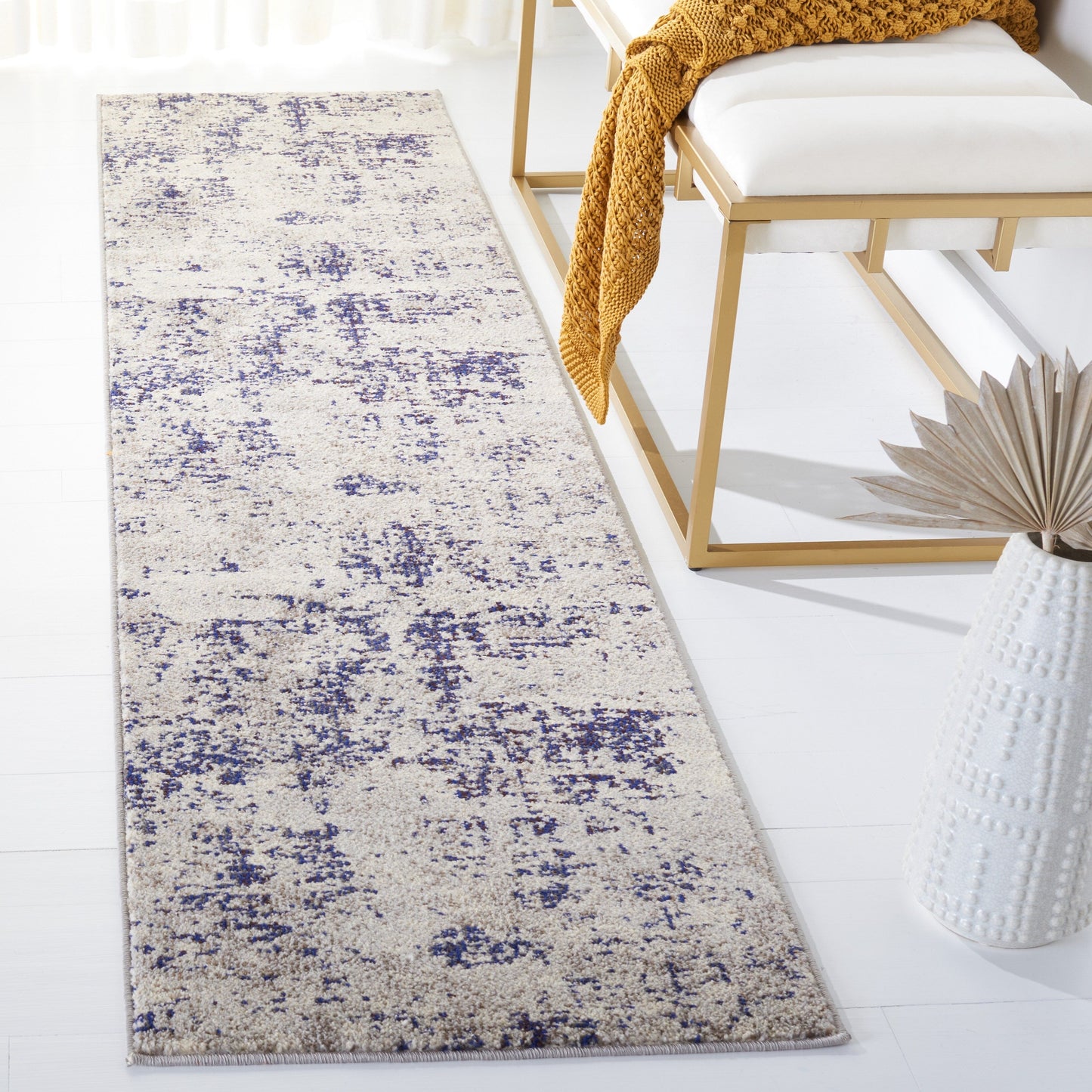 Tapis abstrait moderne SAFAVIEH Madison Carla