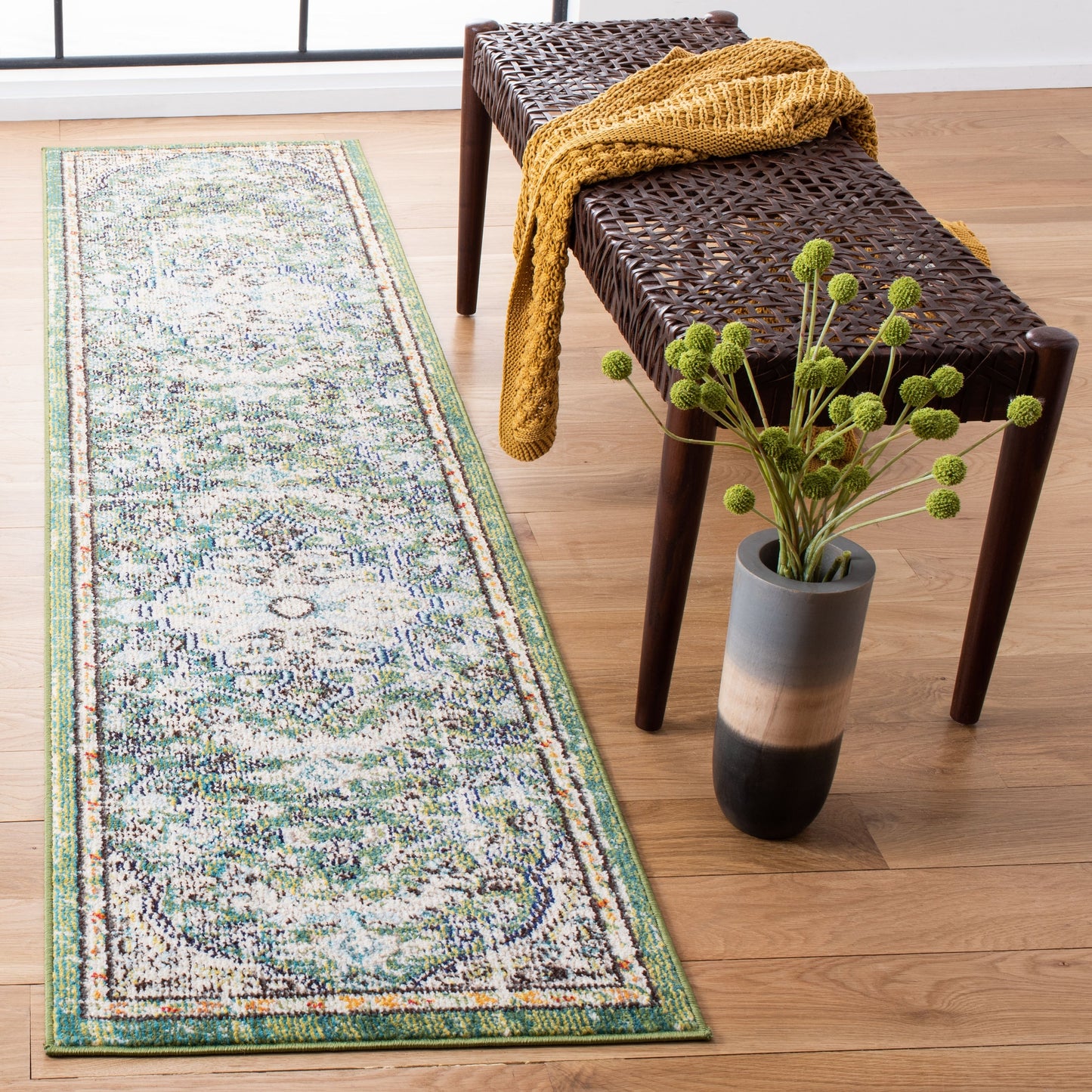 Tapis SAFAVIEH Madison Libusa Boho à médaillon vieilli