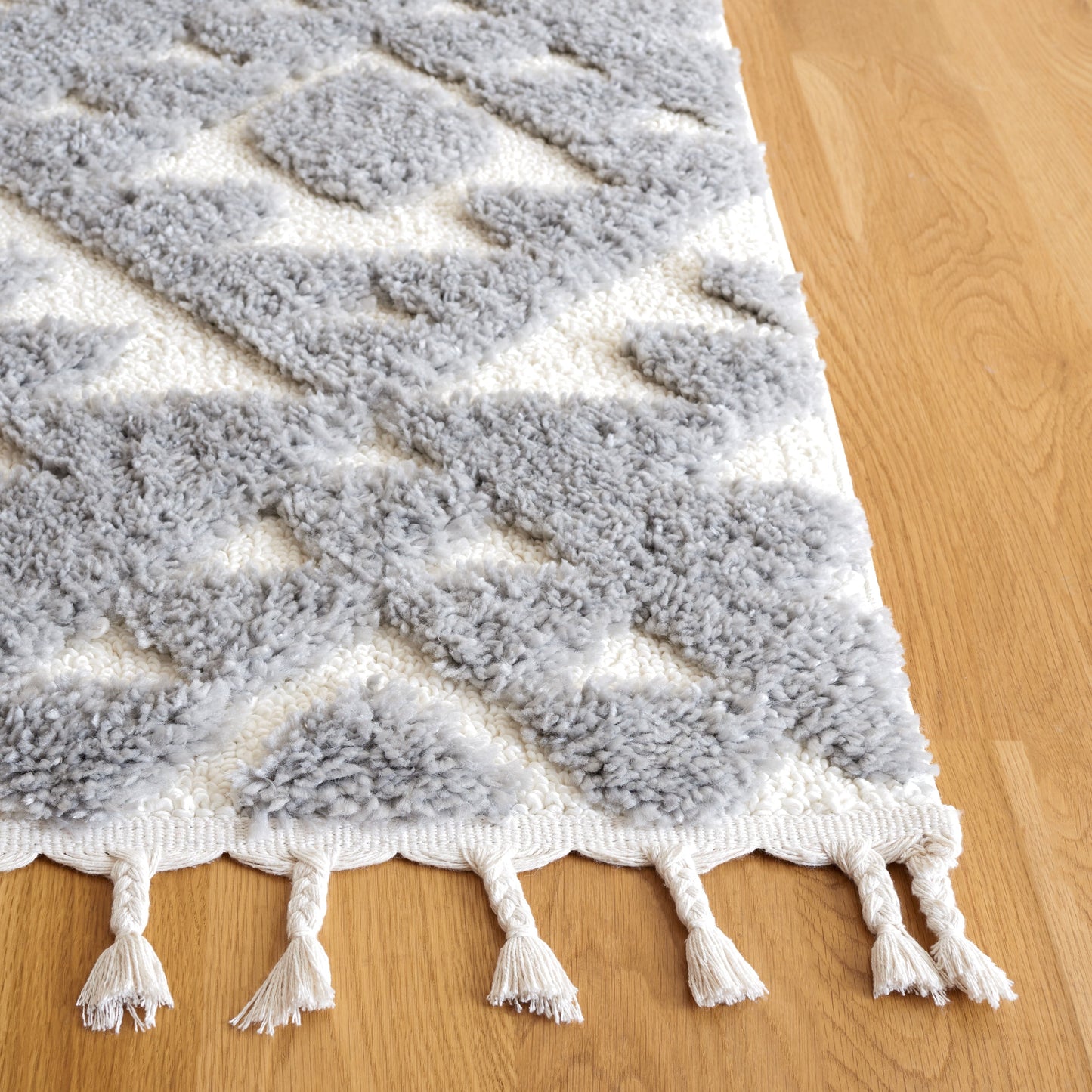 Tapis SAFAVIEH marocain à franges et poils longs Delores, épaisseur 5 cm