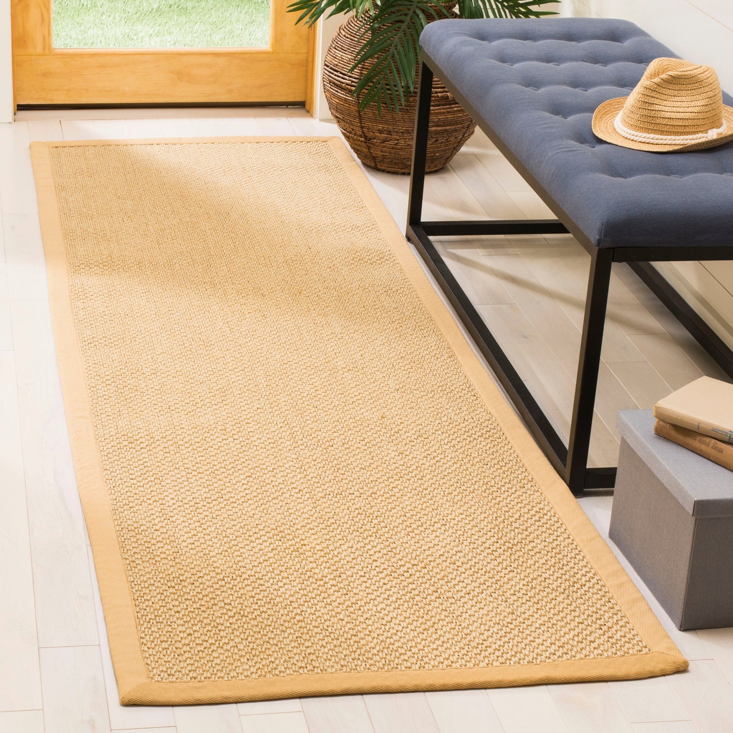 Tapis à bordure en sisal Elmyra en fibre naturelle SAFAVIEH