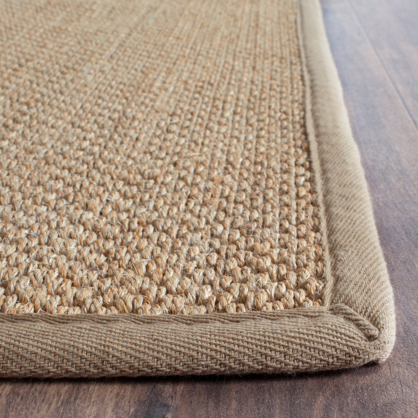 Tapis en sisal SAFAVIEH Venus en fibre naturelle, bordure décontractée