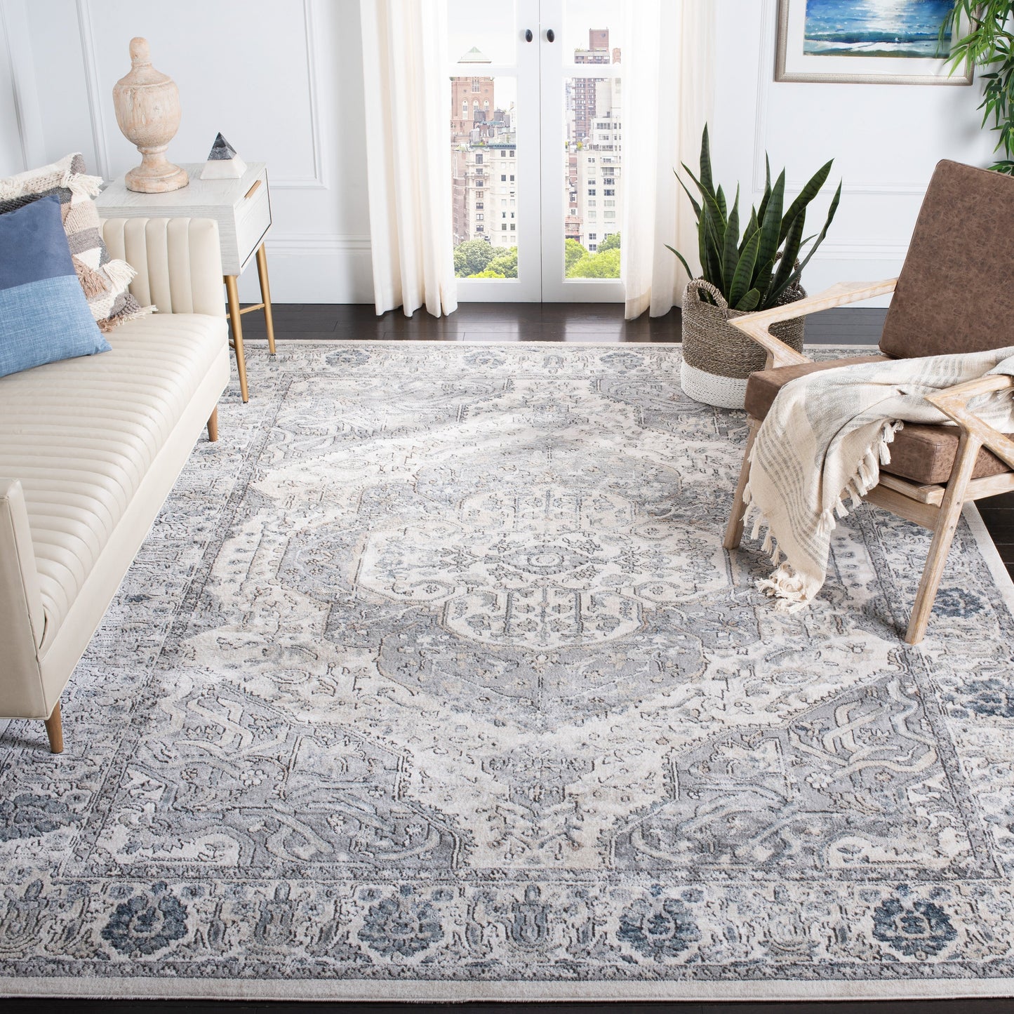 Tapis oriental traditionnel SAFAVIEH Oregon Emmy