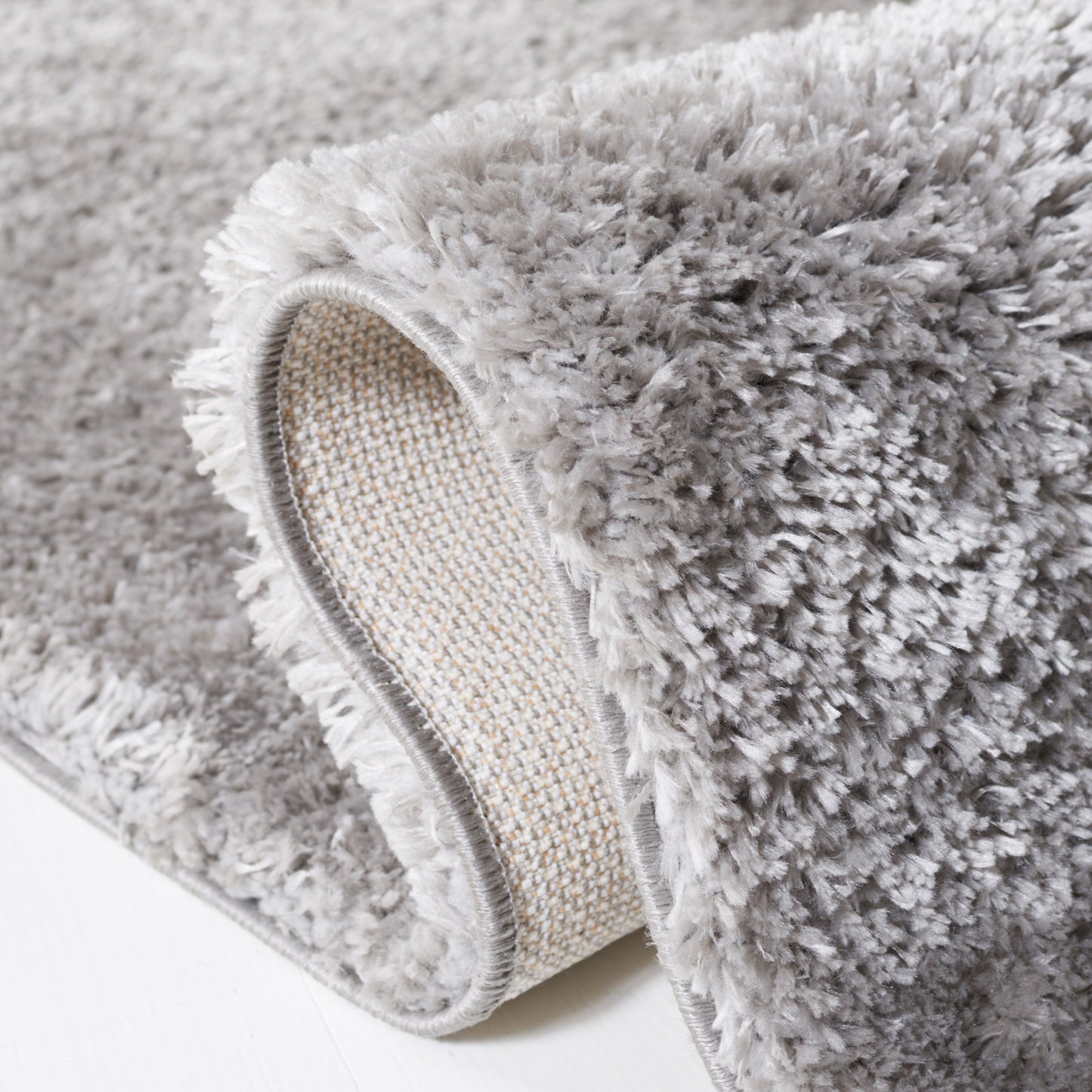 Tapis SAFAVIEH Tahoe Shag Indiana solide de 1,2 pouce d'épaisseur