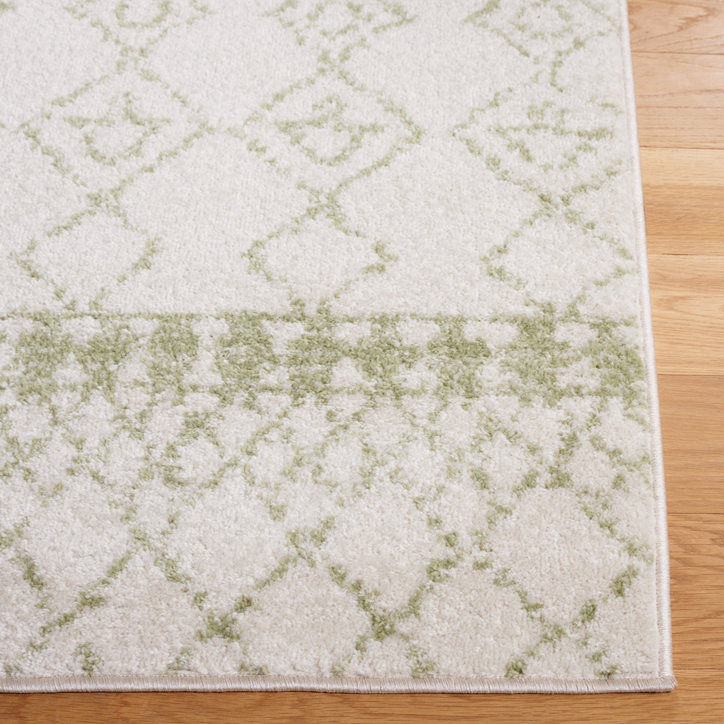 Tapis tribal bohème marocain rustique SAFAVIEH Tulum Ethelyn