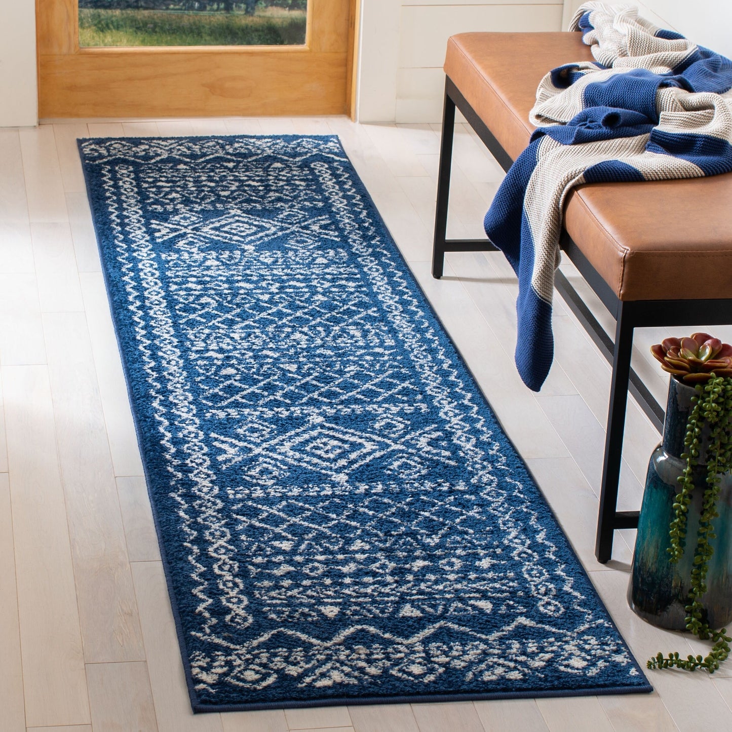 Tapis rustique marocain bohème tribal vieilli SAFAVIEH Tulum Hinnertje