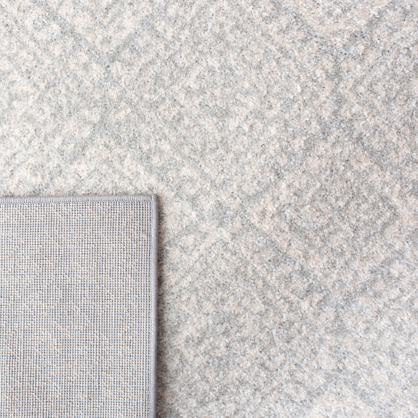 Tapis bohème marocain rustique SAFAVIEH Tulum Phebe