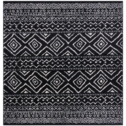 Tapis marocain bohème vieilli SAFAVIEH Tulum Vassilia