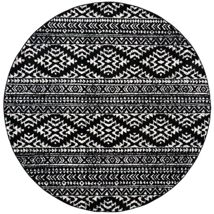Tapis marocain bohème chic SAFAVIEH Tulum Vetuta