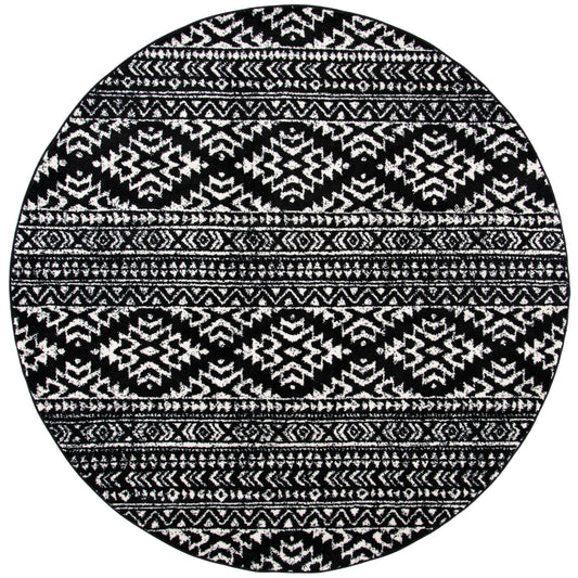 Tapis marocain bohème chic SAFAVIEH Tulum Vetuta