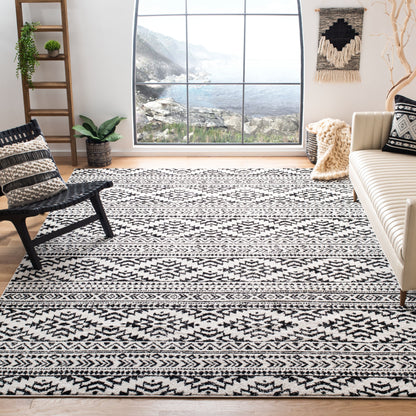 Tapis marocain bohème chic SAFAVIEH Tulum Vetuta