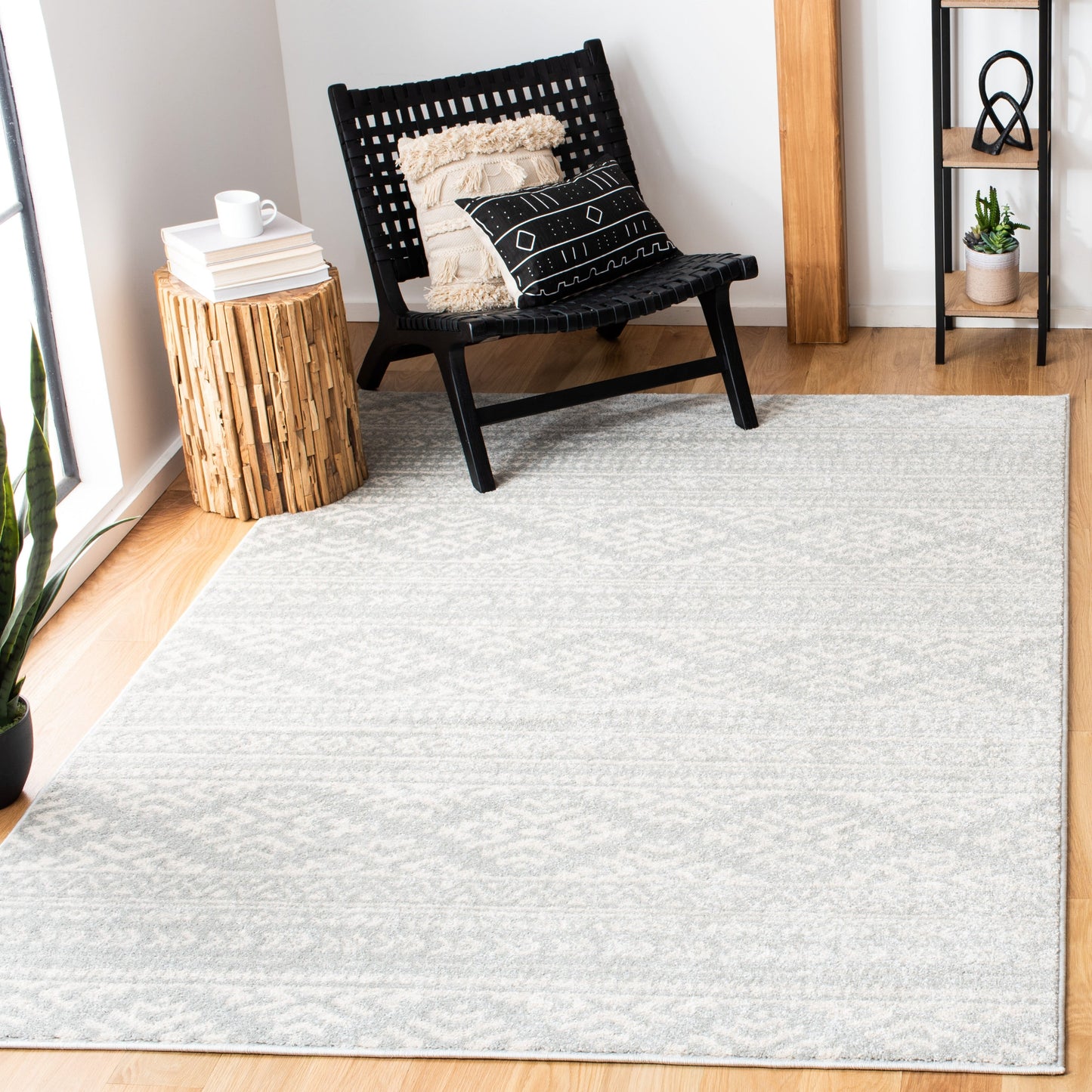 Tapis marocain bohème chic SAFAVIEH Tulum Vetuta