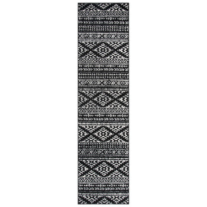 Tapis marocain bohème chic SAFAVIEH Tulum Vetuta