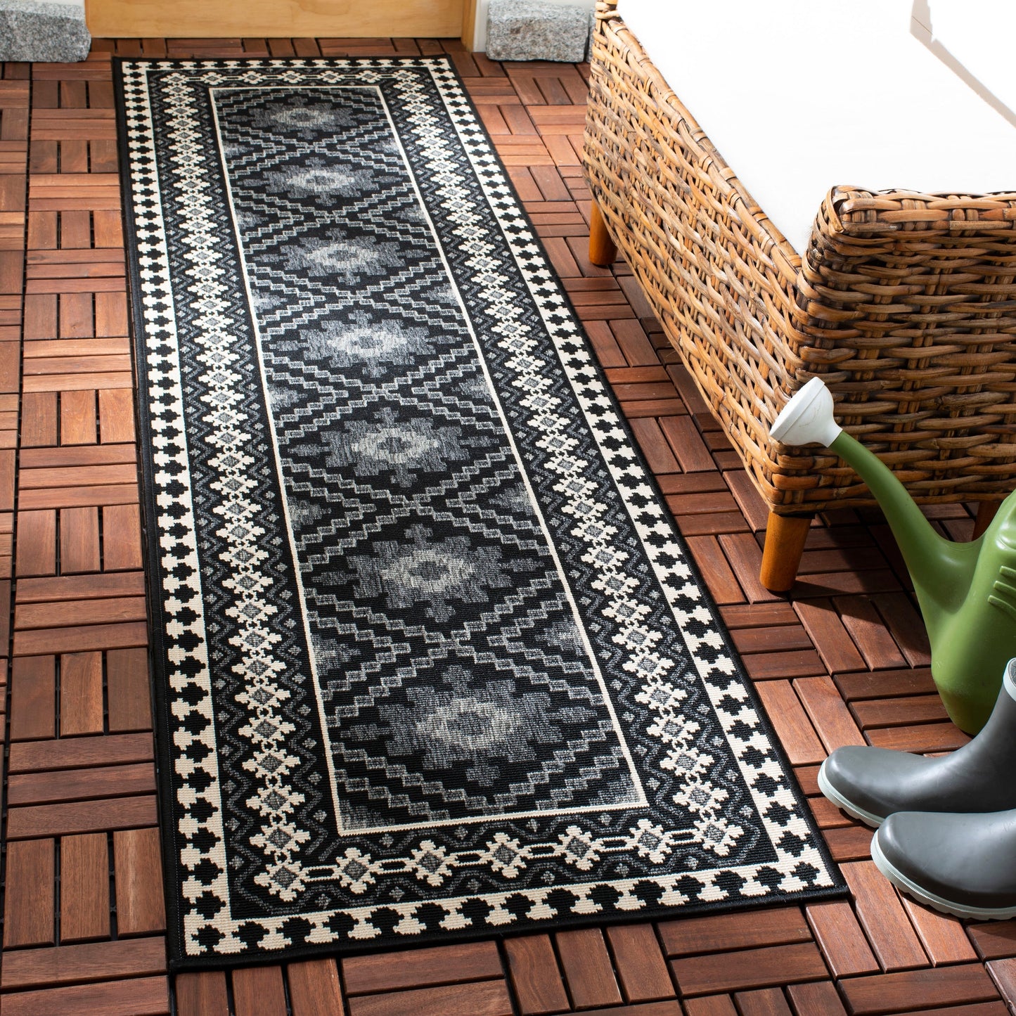 Tapis de jardin imperméable pour intérieur/extérieur SAFAVIEH Veranda Rita