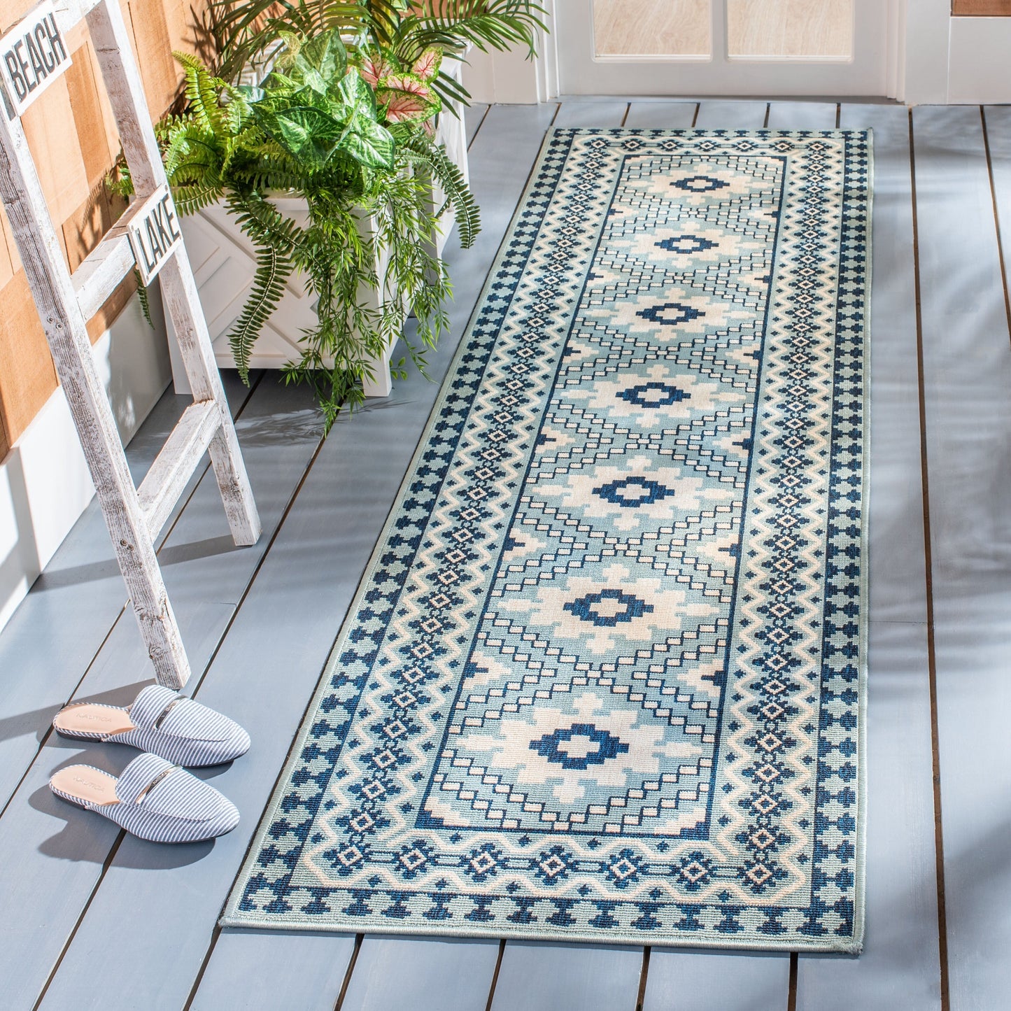 Tapis de jardin imperméable pour intérieur/extérieur SAFAVIEH Veranda Rita
