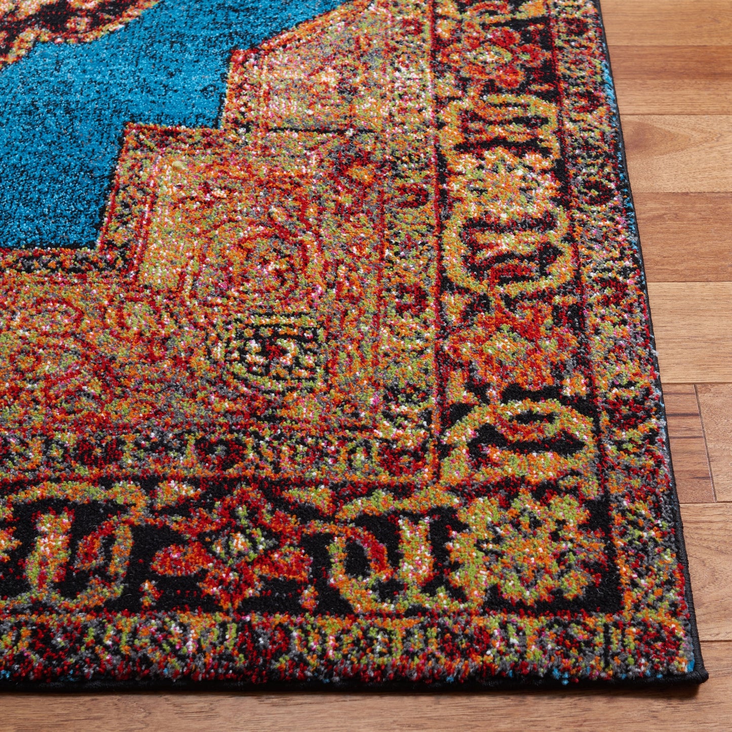Tapis oriental vintage SAFAVIEH Hamadan Ismay vieilli
