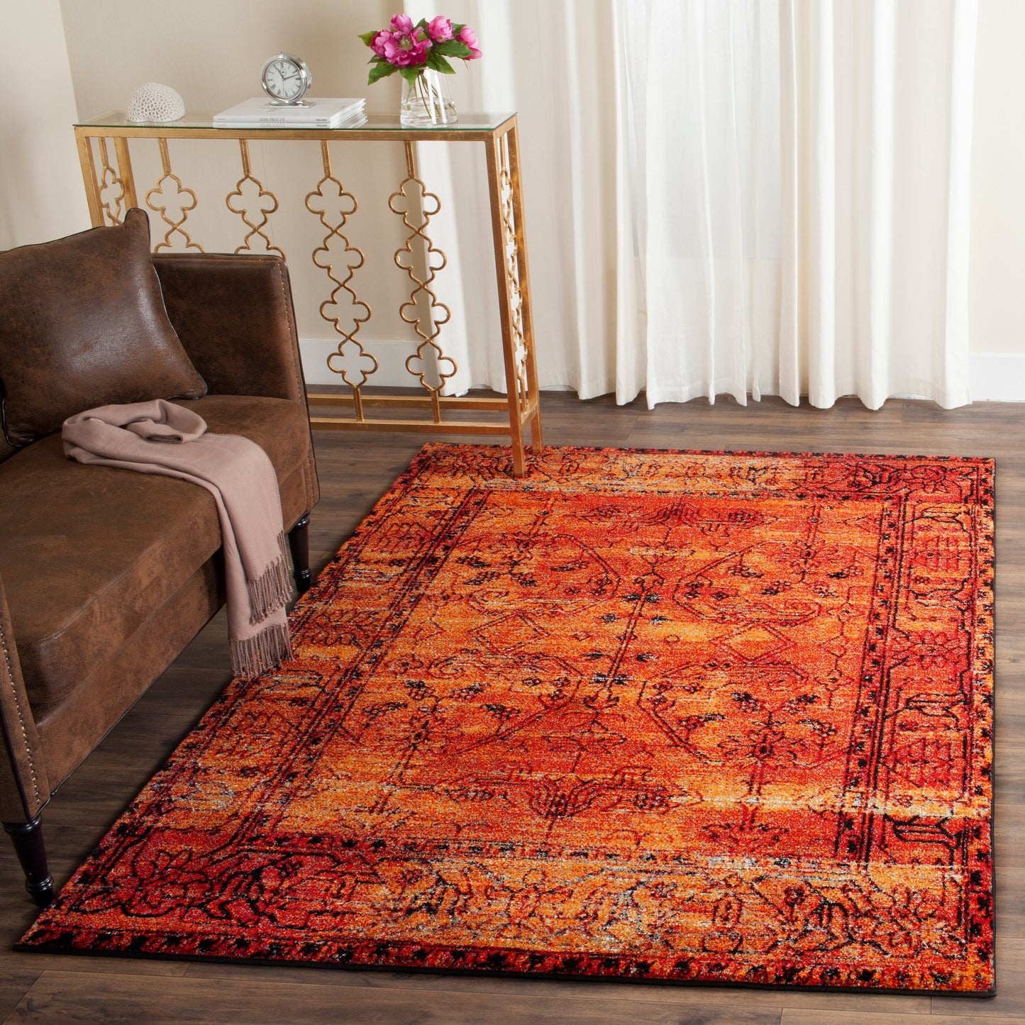 Tapis oriental vintage Hamadan Selma de SAFAVIEH, effet vieilli