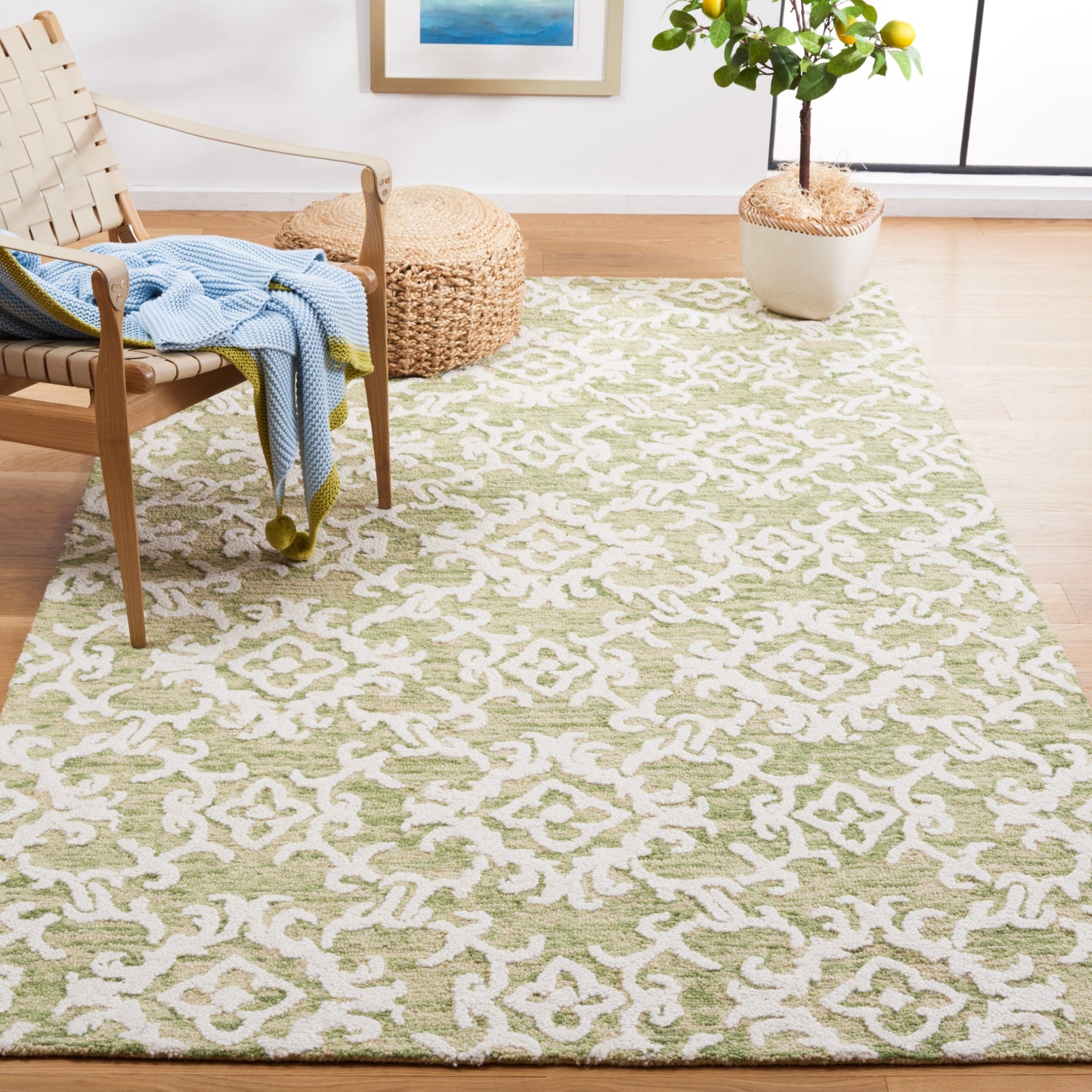 SAFAVIEH, Tapis en laine floral moderne Vesela fait main