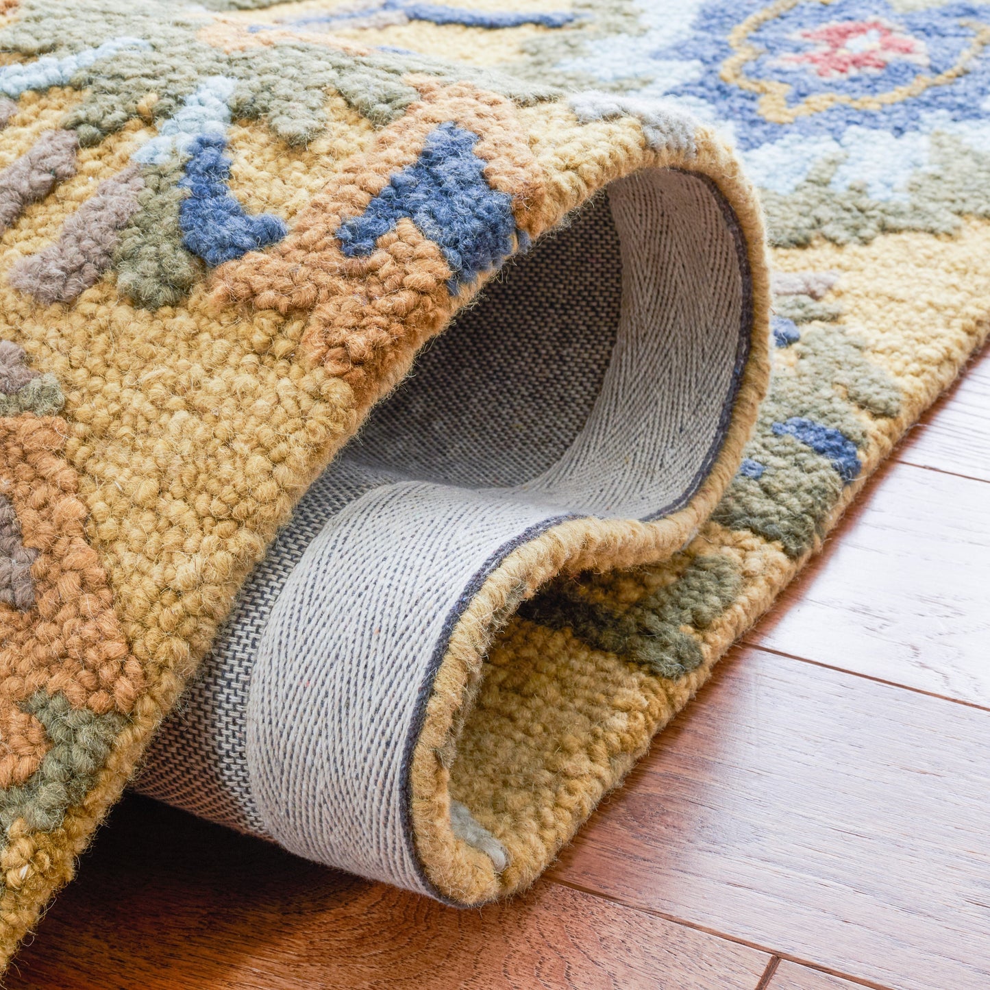 SAFAVIEH, Tapis de campagne français en laine fait main Marietje Blossom