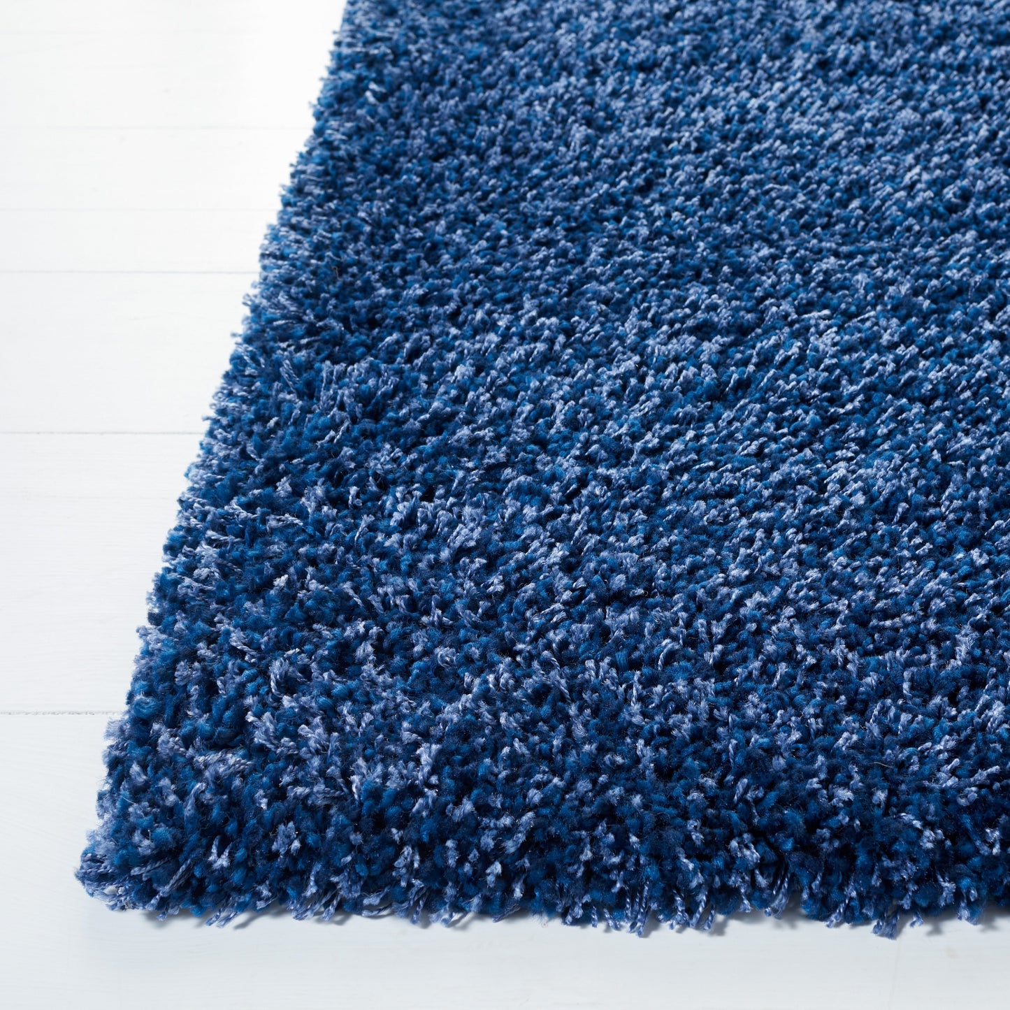 SAFAVIEH, Tapis Santa Monica Mahalia Shag de 2 pouces d'épaisseur