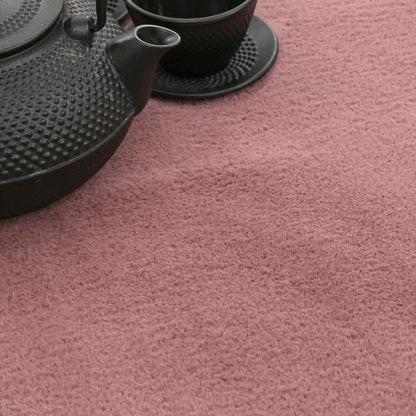 Tapis doux et lavable avec envers antidérapant, couleurs unies