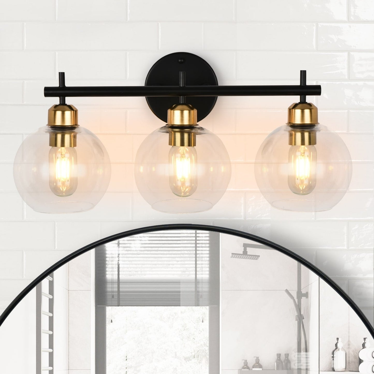 Applique de salle de bain moderne Starsky à 4 lumières et intensité variable avec abat-jour en verre globe