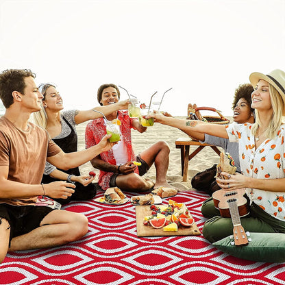 Tapis de sol d'extérieur léger et réversible en plastique recyclé Venice