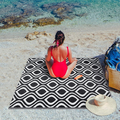 Tapis de sol d'extérieur léger et réversible en plastique recyclé Venice