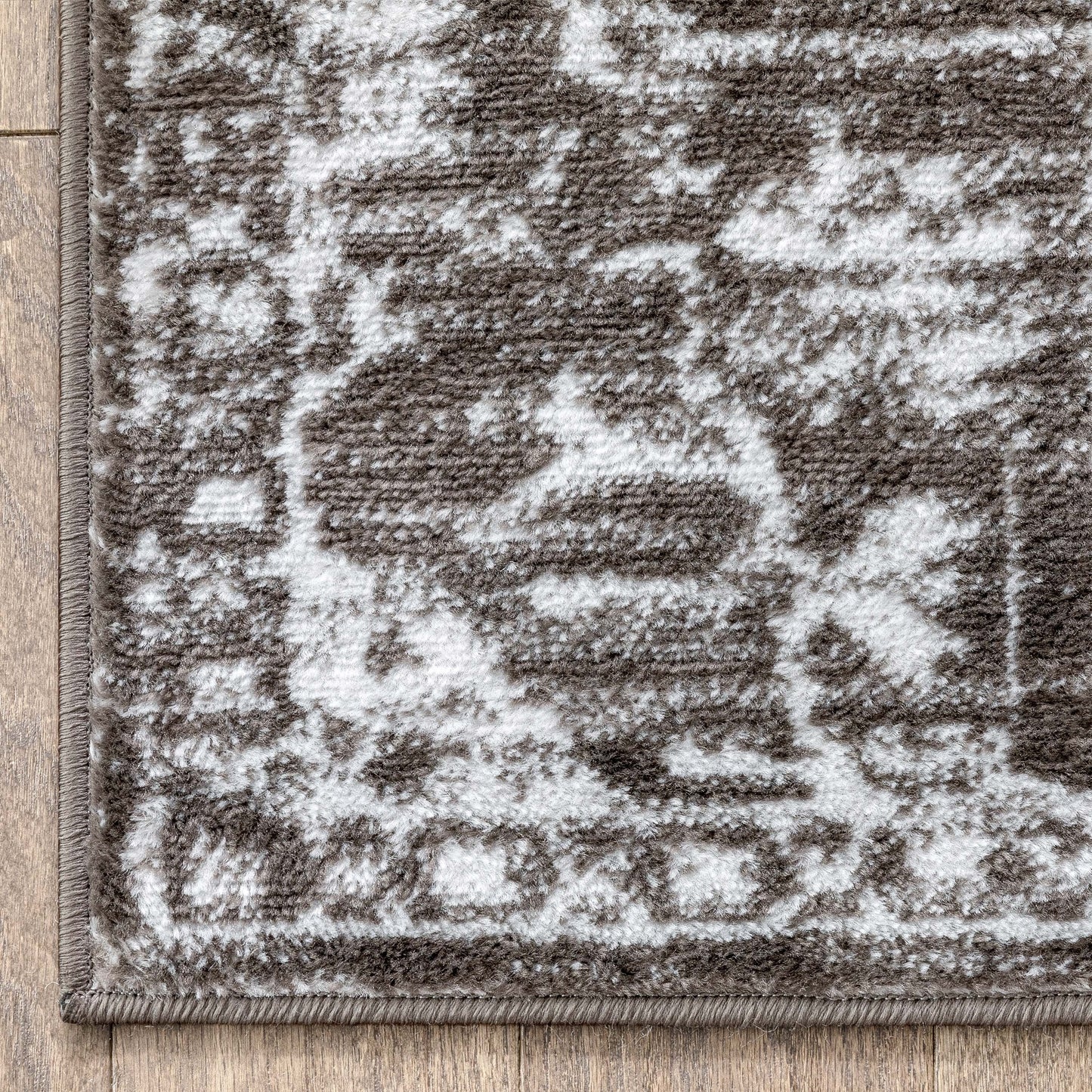 Tapis oriental bohème vintage à motif floral bien tissé Dazzle Disa