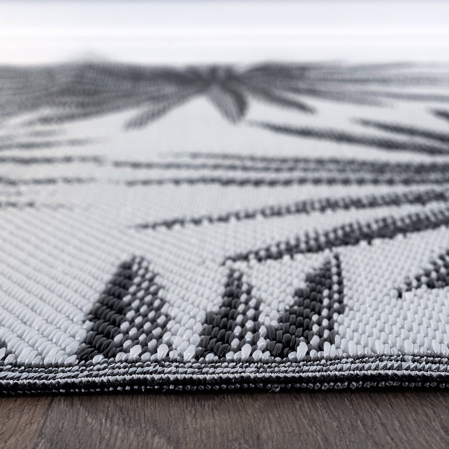 Tapis d'extérieur réversibles en plastique recyclé à motifs floraux tropicaux de la World Rug Gallery